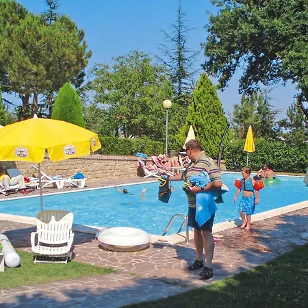 In La Ginestra In Apartment *