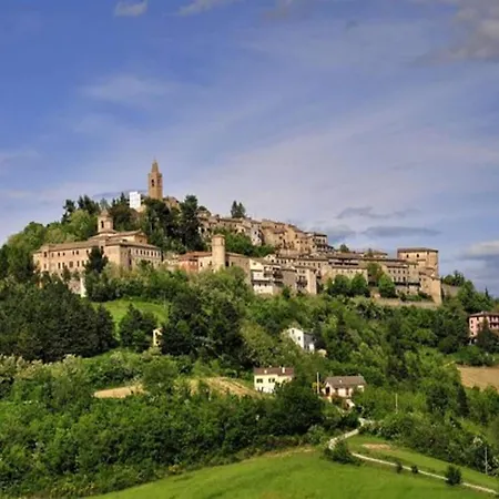 In Marche With Scenic Hiking Trails *